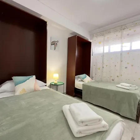 Calanyas Sea View Lägenhet *