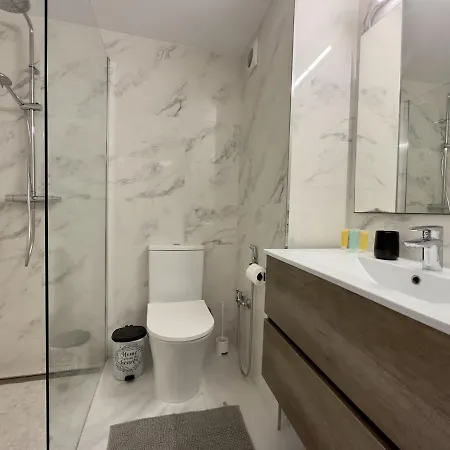 Lägenhet Calanyas Sea View *